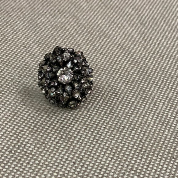 Erickson Beamon Ring - Picture 1 of 2